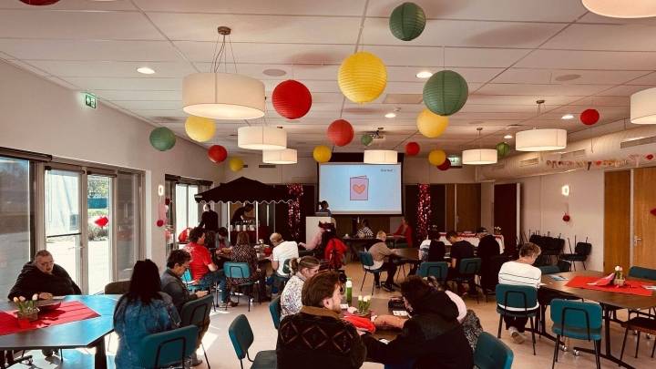 Liefdeskienen met bewoners