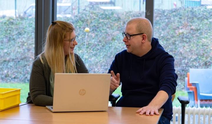 Samen betrokken bij de zorg met Caren